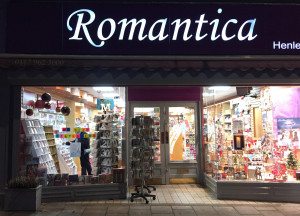 One of the Romantica stores in full festive mode.