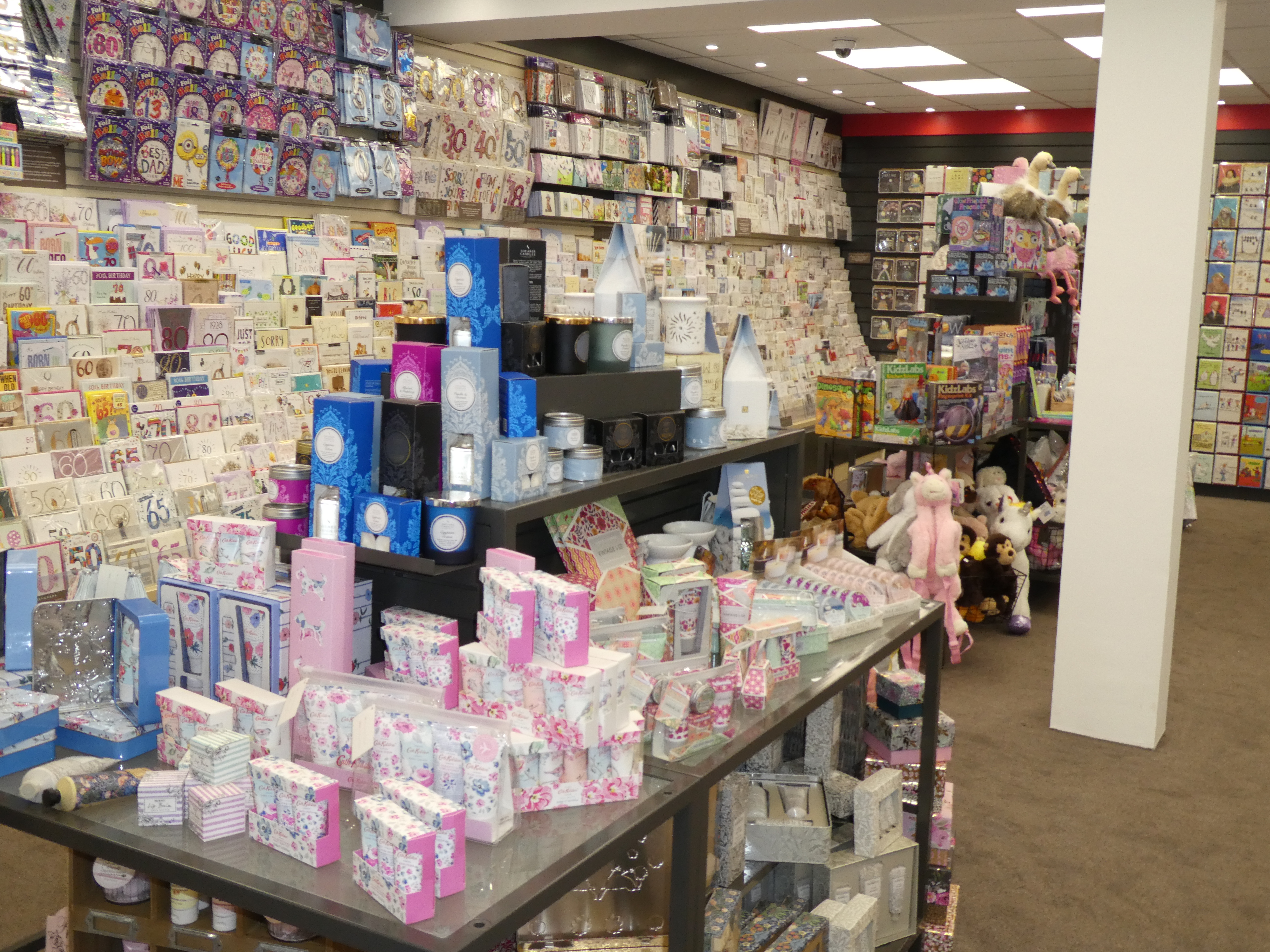 Above: Some 50% of all cards sold in House of Cards’ six stores are sold naked already. 