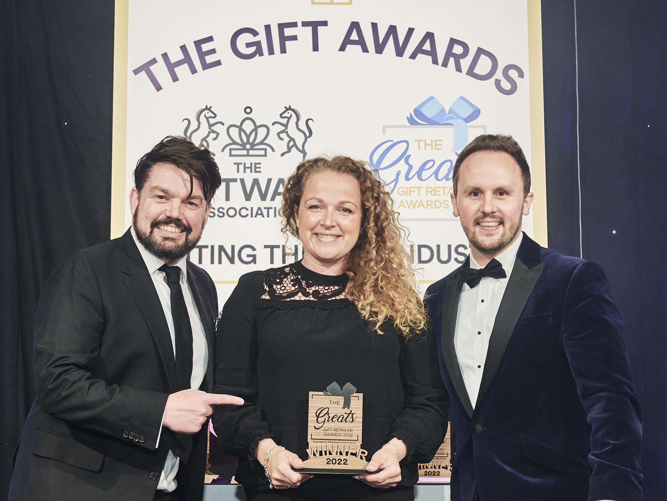 Above: Dan Illingworth (right), head of independent and export sales at category sponsor Widdop And Co, presented the winning Greats trophy to Nest owner Samantha Gibbs