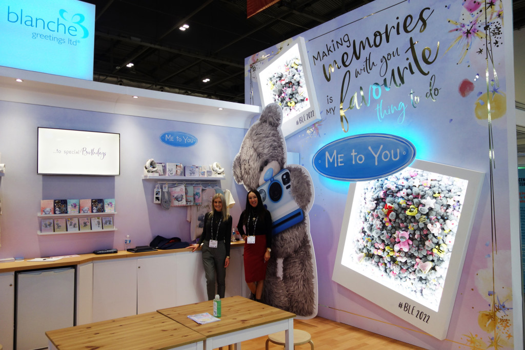 Above: Carte Blanche’s Talia and Aneta with their plush BLE display