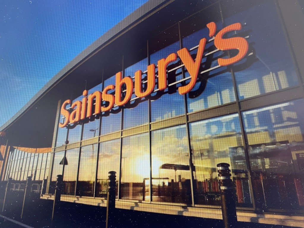 Above: Sainsbury’s consumers were variable in their Christmas card shopping