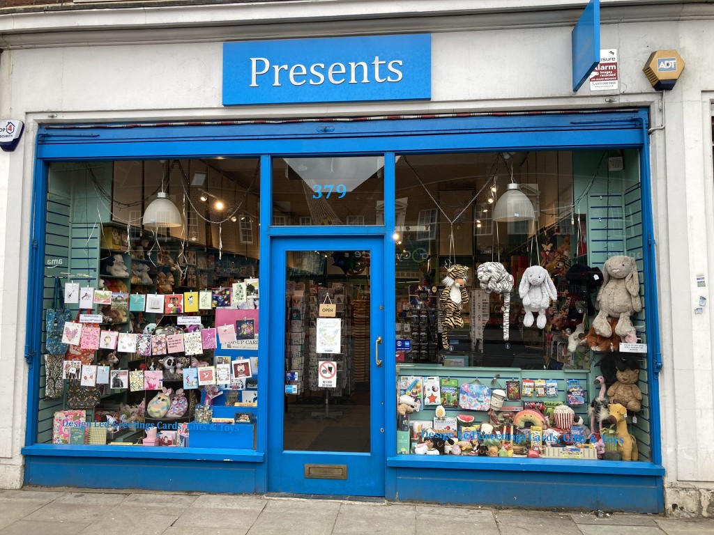 Above: Presents presents plenty of cards in London (photo Alan Harwood, Cardgains)
