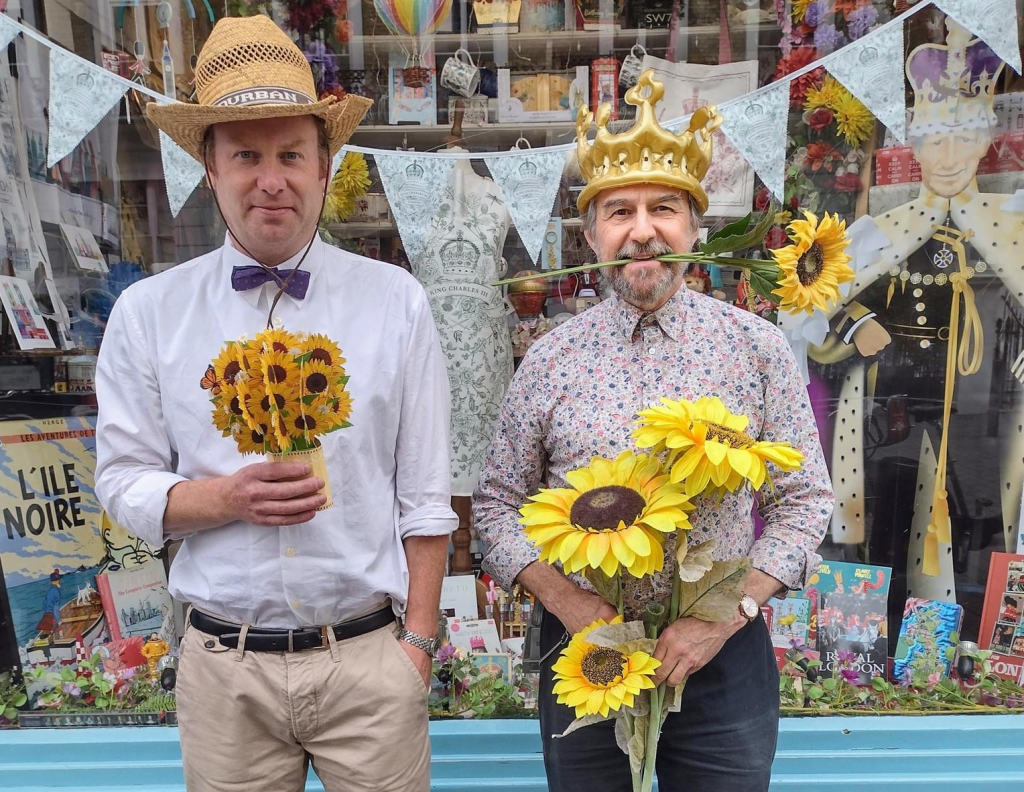 Above & top: Sunflower fun for Medici Gallery’s Charlie (left) and Tim