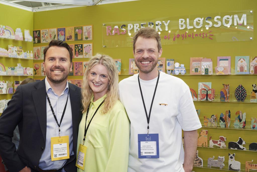 Above: Stephen with Raspberry Blossom’s Rebecca and Mark Green at PG Live