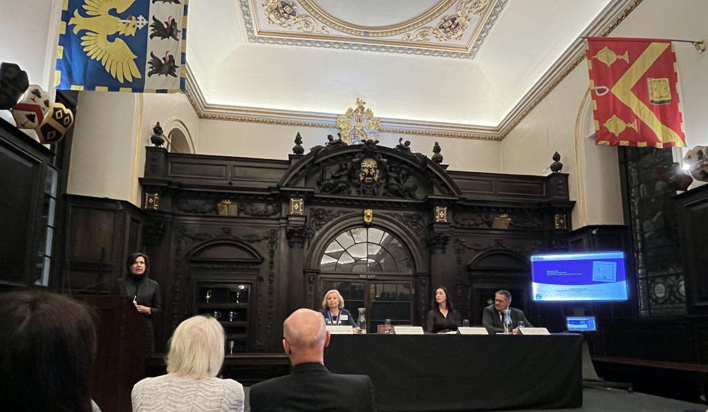 Above: GCA ceo Amanda Fergusson addressing the audience at Stationers’ Hall