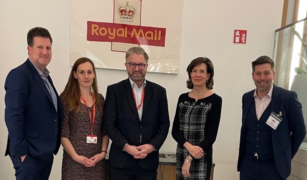 Above: GCA council members David Byk (left), of GBBC/Ling, and Cardology’s David Falkner (right, with GCA ceo Amanda Fergusson (2nd right), and Royal Mail’s Fiona Hamilton and David Gold at the 20 November meeting