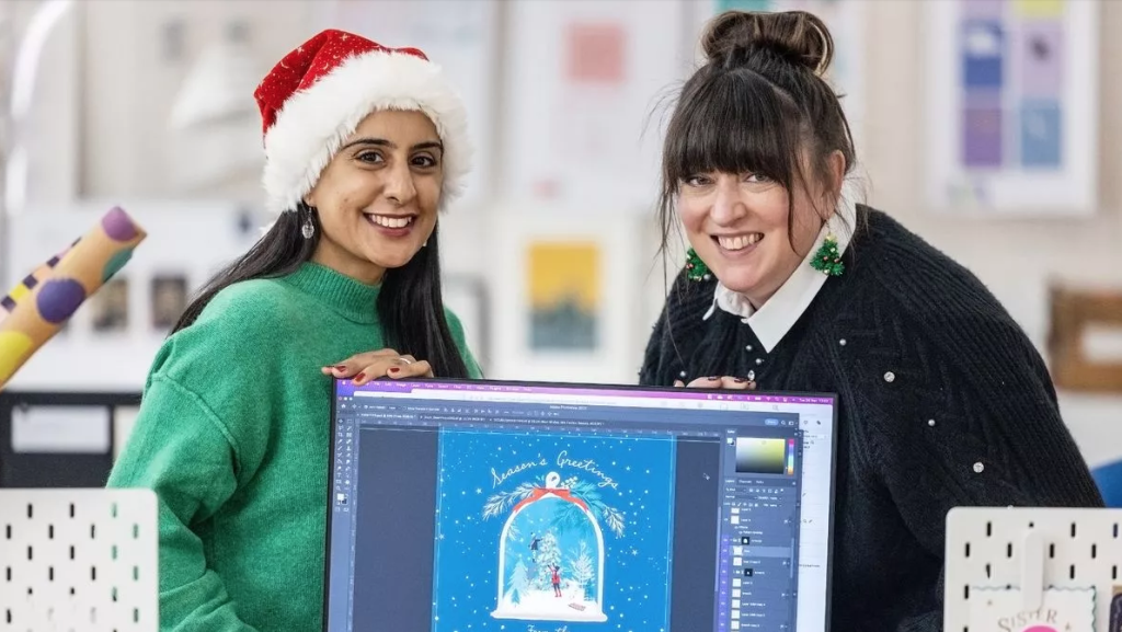 Above: Reporter Maryam Qaiser and Hallmark’s Liz Ring working on her card design (Image: Andy Commins/Daily Mirror)
