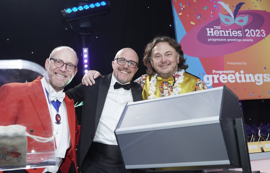 Above: Mike Gray (right0, md of MEG in Northern Ireland, and Furio Ceciliato, md of Origamo in Italy, drew the raffle at The Henries 2023 in October, which raised over £5,000 for The Light Fund